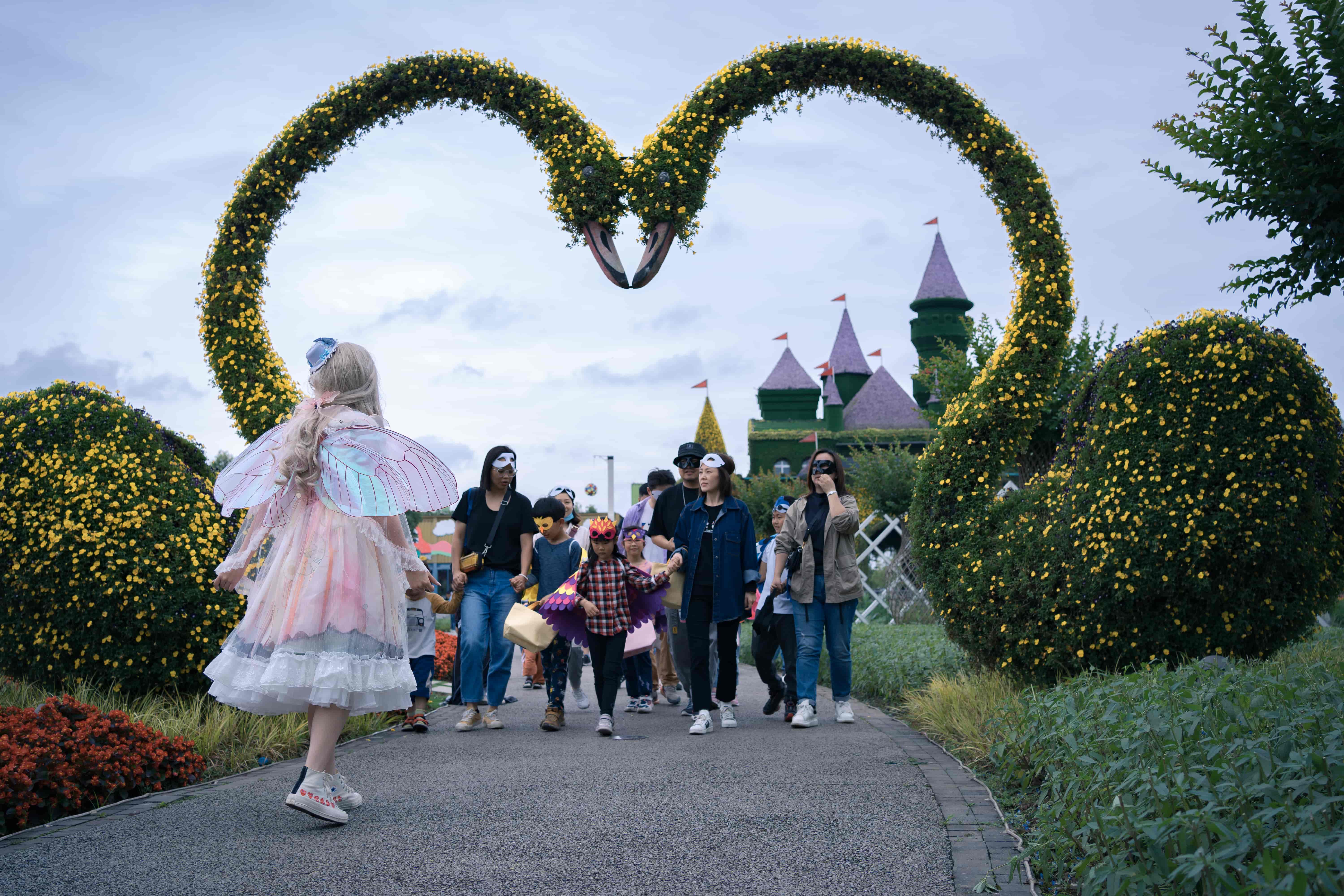 《奇境大陆之秘密花园》_9